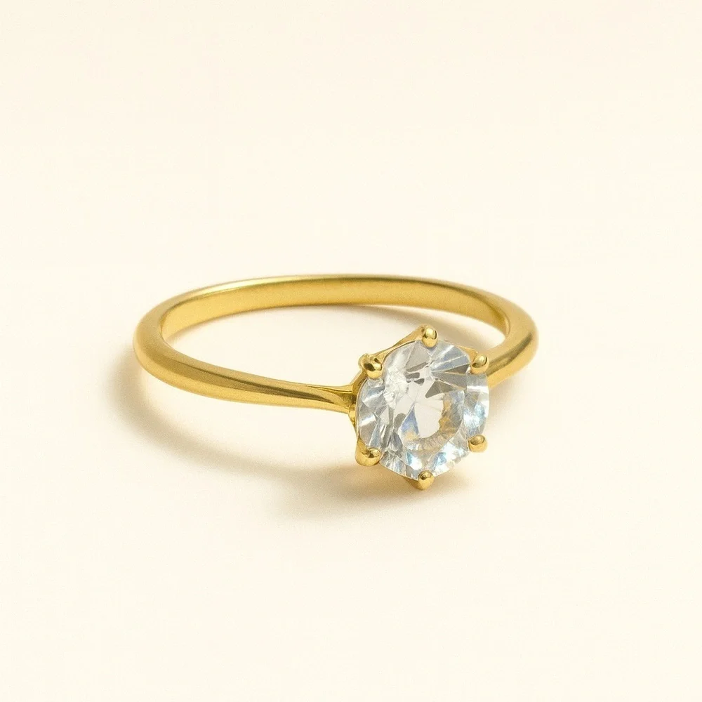 Minimalist 18K Gold Plated Ring with Clear Gem 💎